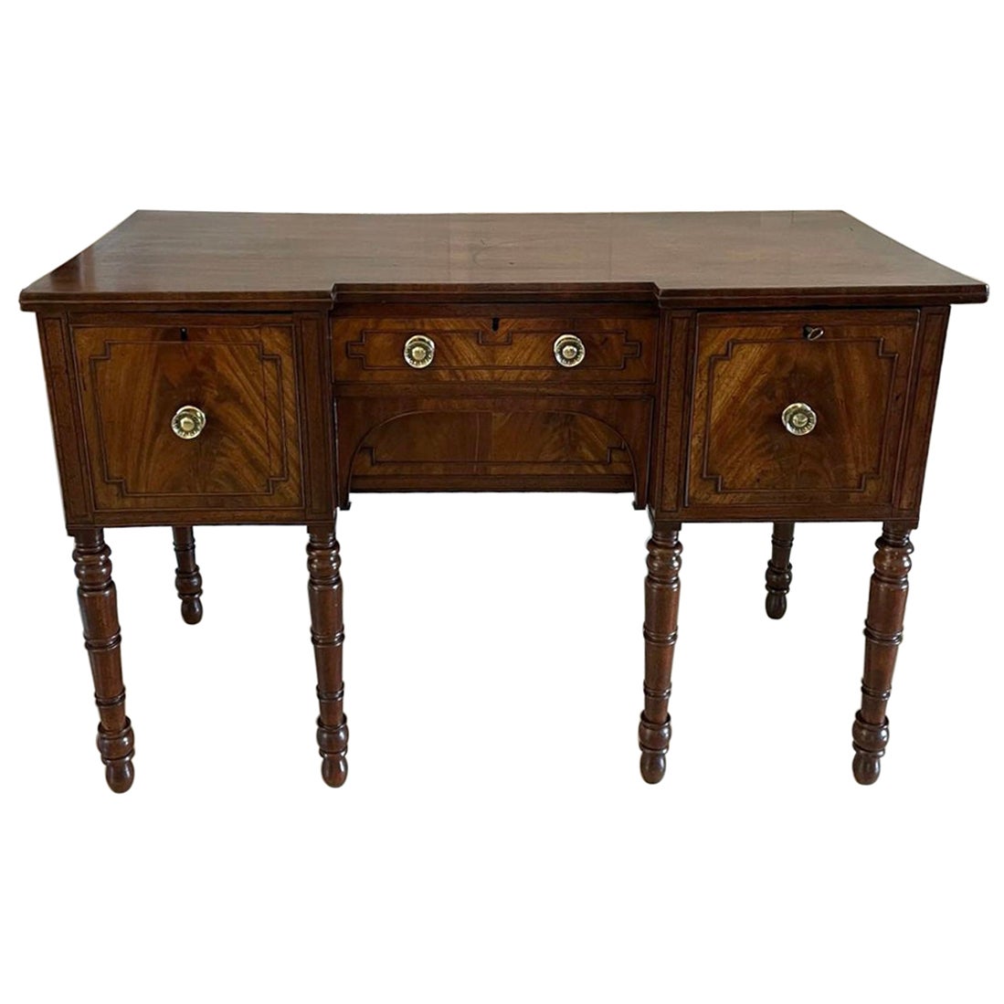 Antique George III Quality Mahogany Sideboard For Sale
