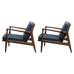 Pair of Spear Lounge Chairs by Ib Kofod-Larsen 'Danish' for Selig