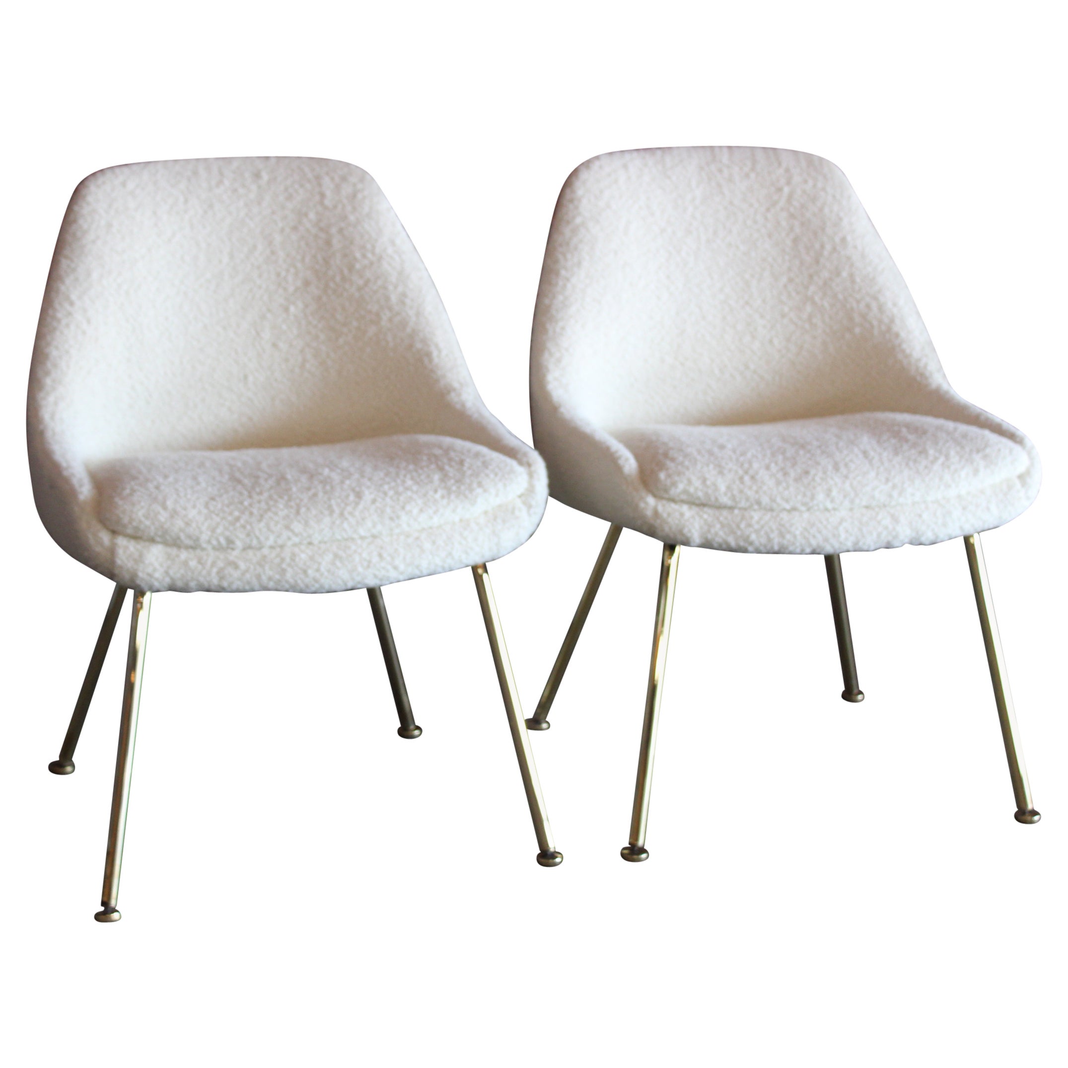 Pair of 1960s Side Chairs in Bouclé For Sale