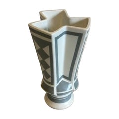 Bing & Grondahl Curved Vase by Lisa Enquist No 5819/1898