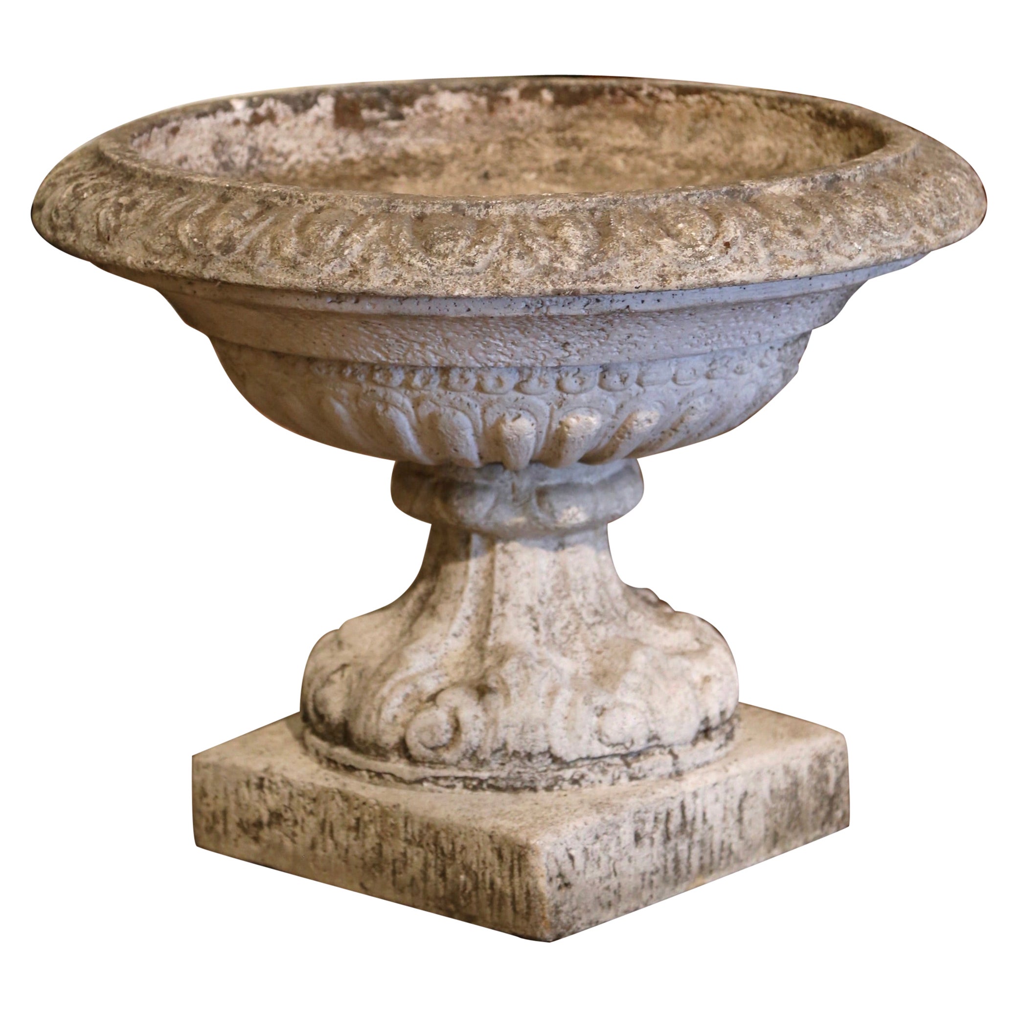 19th Century French Weathered Stone Outdoor Garden Planter Jardinière For Sale
