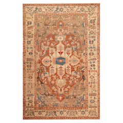 Rustic Antique Tribal Persian Serapi Rug. Size: 9 ft 4 in x 13 ft 9 in