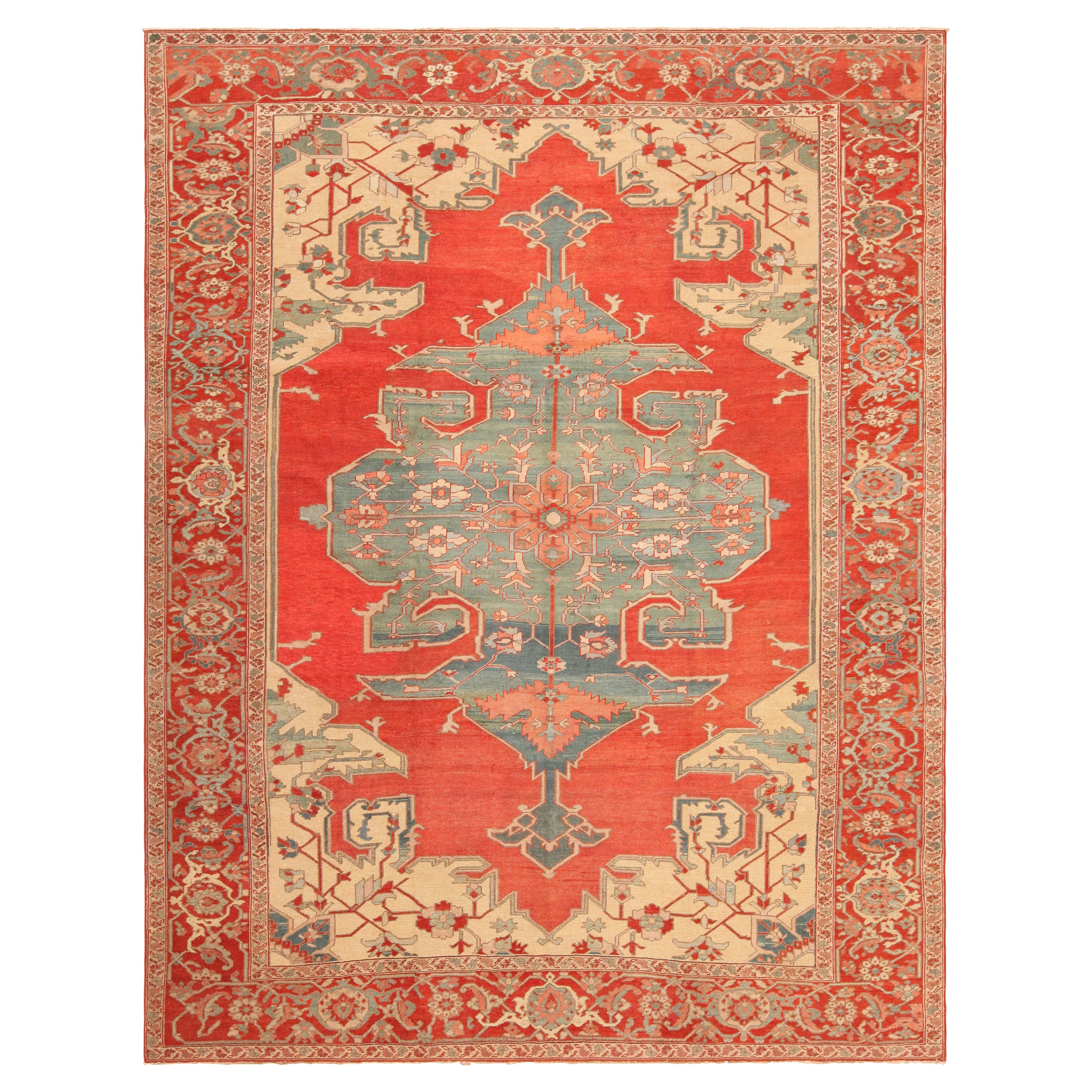 Antique Persian Serapi Rug. Size: 9 ft x 11 ft 6 in