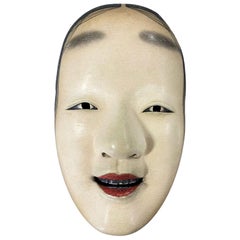 Masque de théâtre Noh en bois sculpté à la main signé japonais Omi-Onna avec boîte personnalisée 1900s