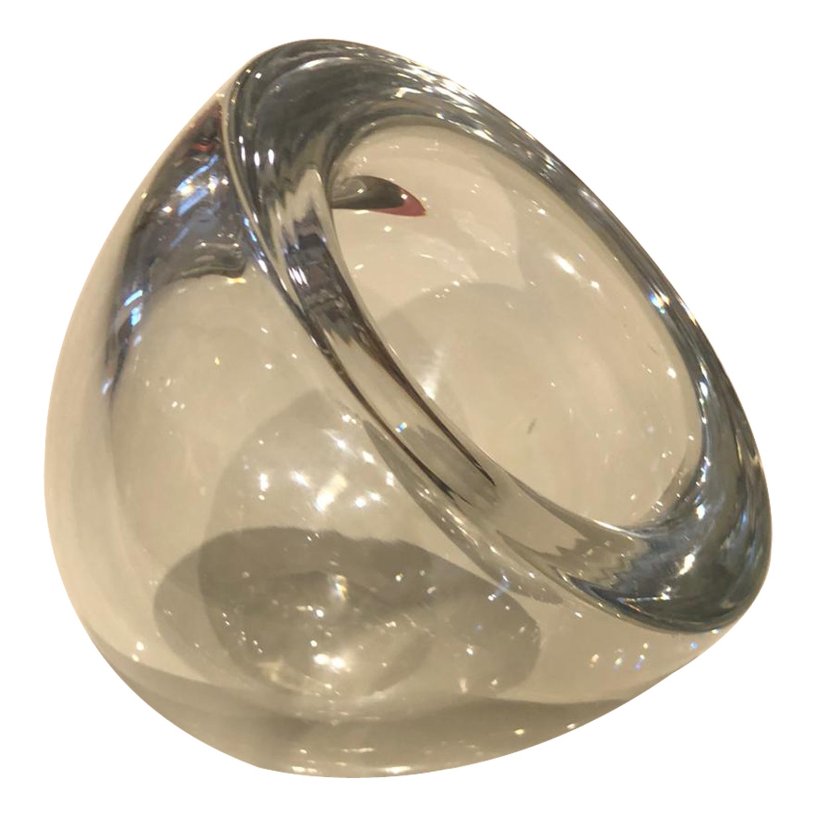 Mid-Century Modern, Alfredo Barbini Oval Bowl in Transparent Murano Glass For Sale