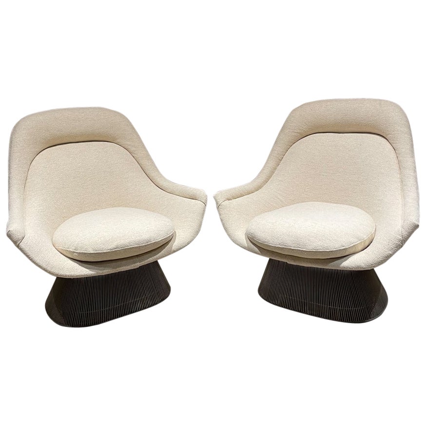 1974 Knoll Warren Platner Sensazionale coppia di Easy Lounge Chair bianco sporco in vendita