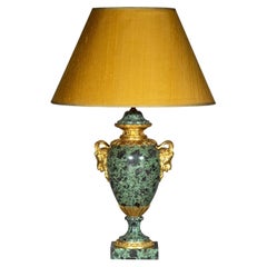 Lampada da tavolo in marmo verde e bronzo dorato dei primi del Novecento