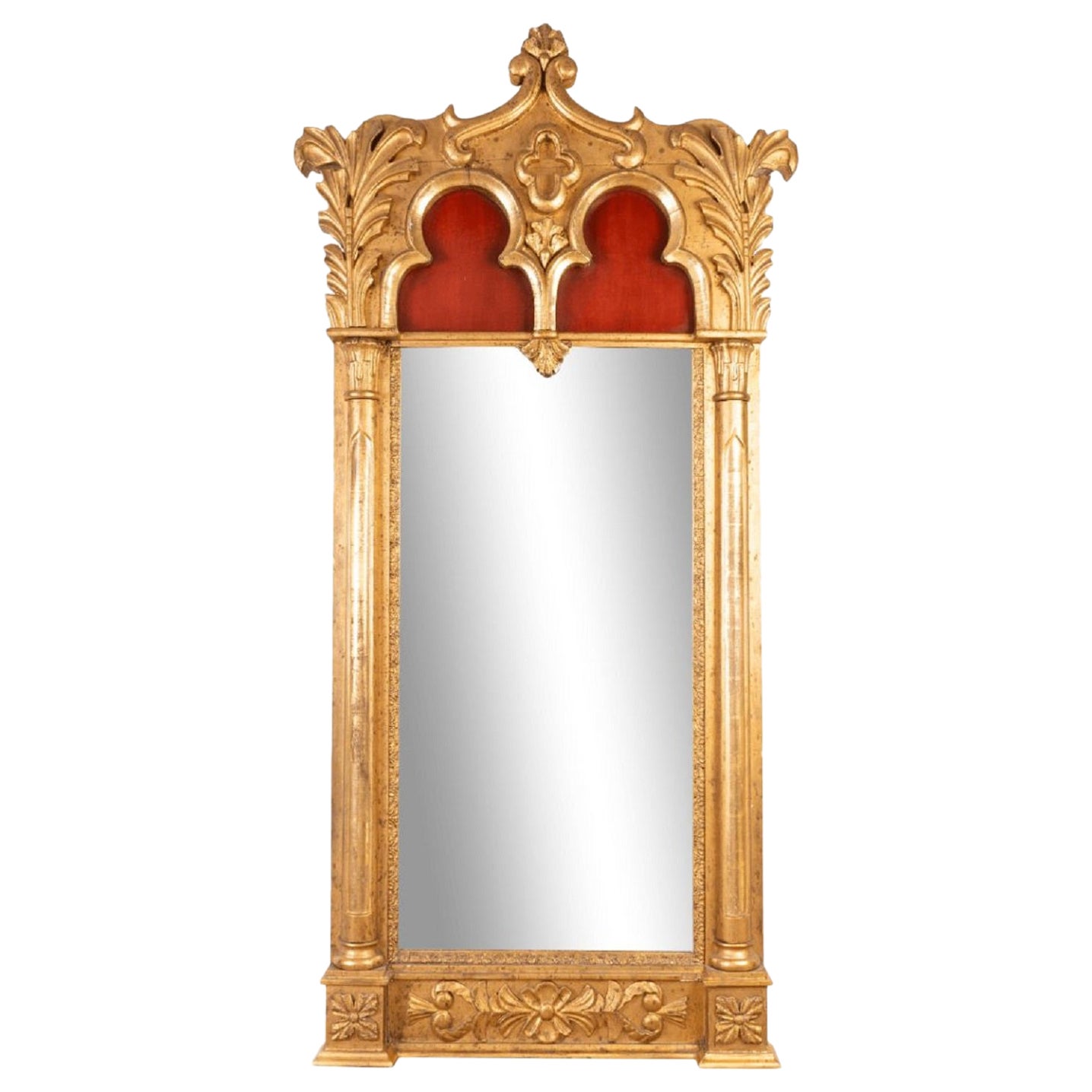 Miroir de pilier doré de style néo-gothique des années 1840
