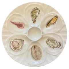 Assiette à huîtres en porcelaine de Limoges « L' Hirondelle » représentant des créatures marines, vers 1960