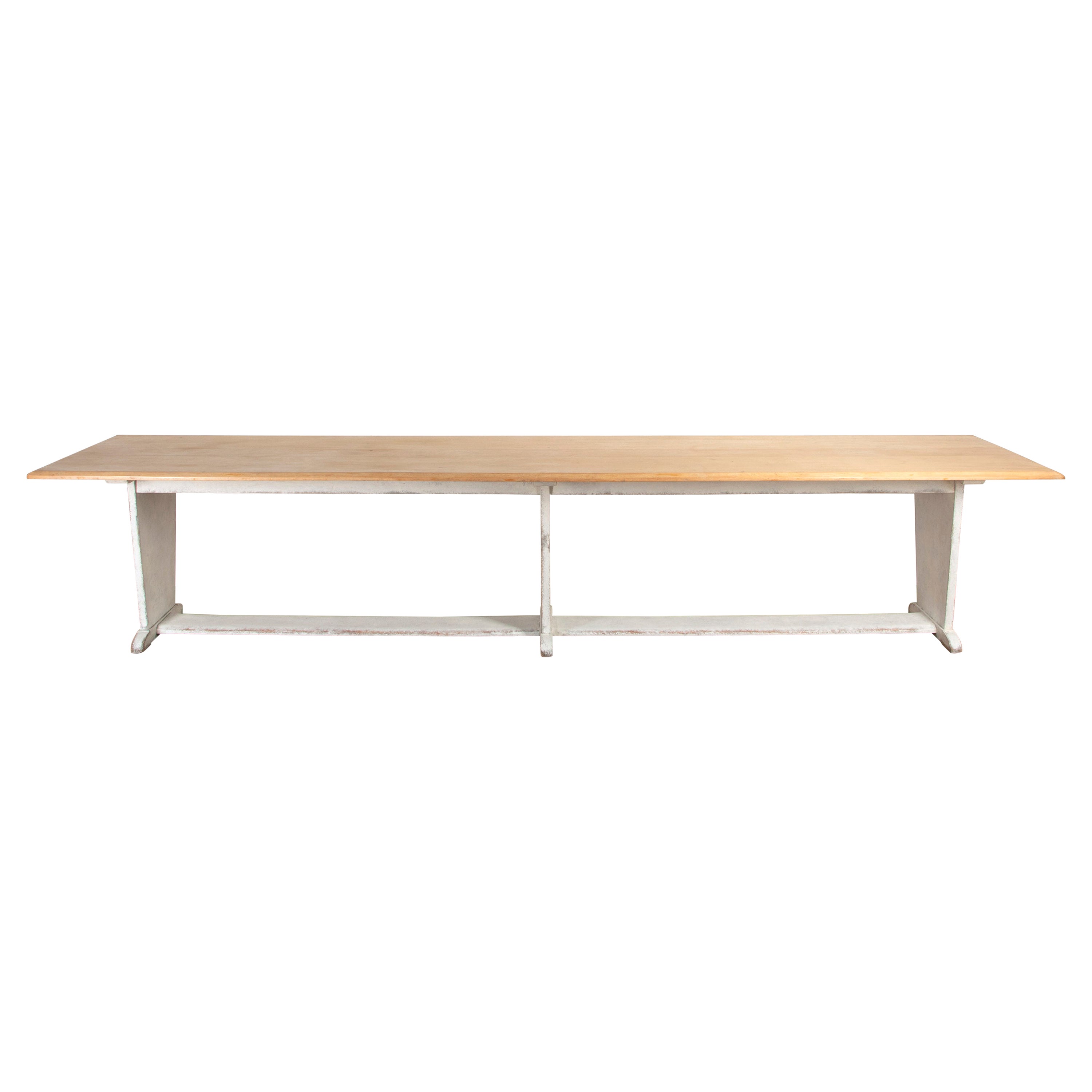 Grande table de salle à manger du XIXe siècle en vente