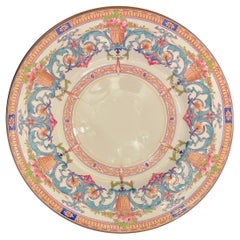 Assiettes de service édouardiennes Royal Worcester Angleterre panier de fleurs émaillé en relief