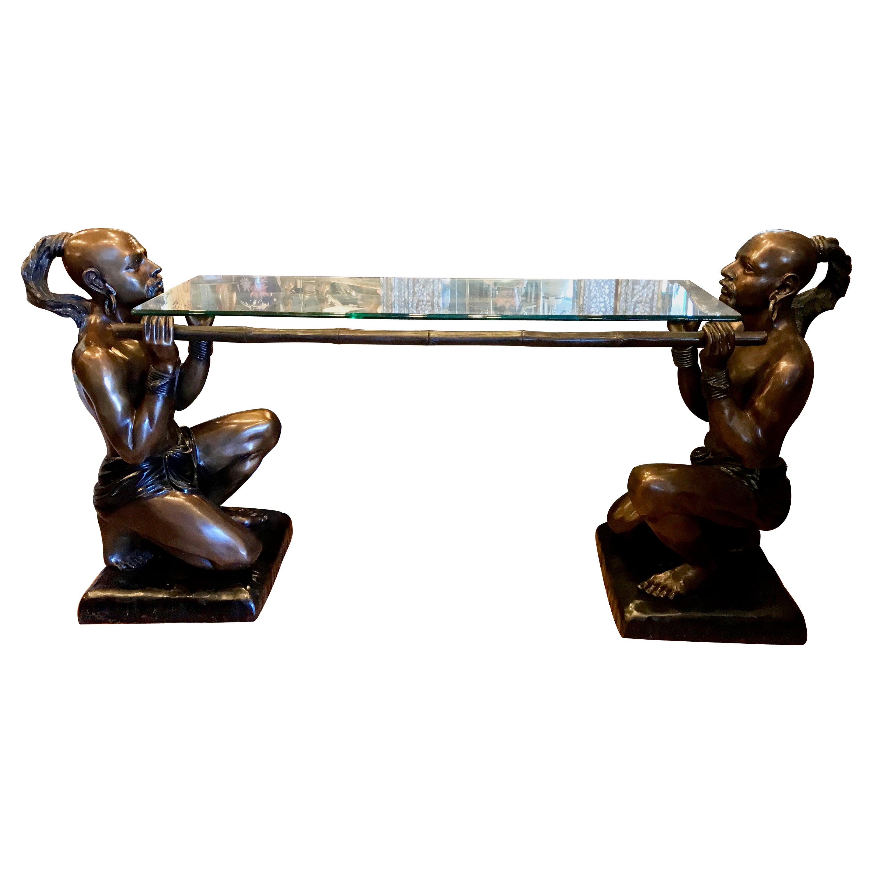 Console / table de canapé en bronze signée soutenue par des figures grandeur nature de Tatars en vente