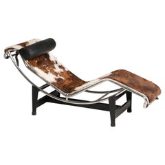 20th Century Design Icon Cassina LC4 Numbered Cow Fur Chaise Lounge