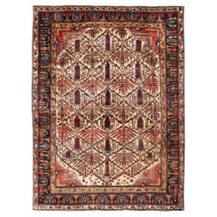 Nazmiyal Collection Antique Persian Silk Heriz Carpet. 4 ft 8 in x 6 ft