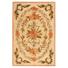 Antique Floral American Hooked Rug. Size: 5 ft 11 in x 8 ft 11 in