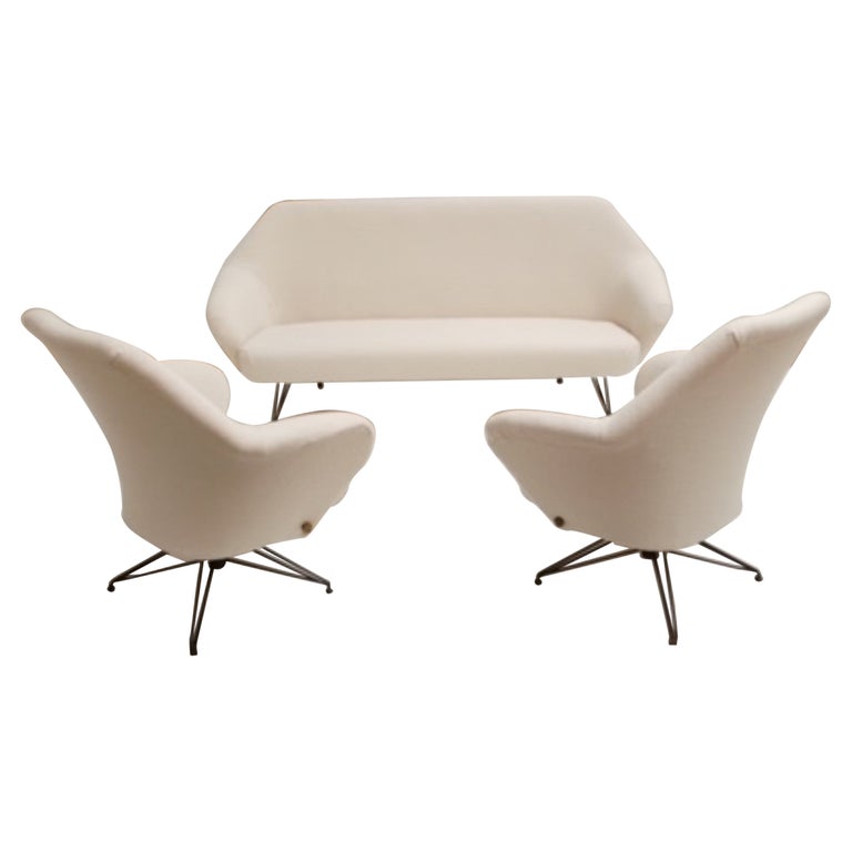 First Edition P32 Lounge Set by Borsani, Early Triangulated Form Wire Base, 1956 For Sale