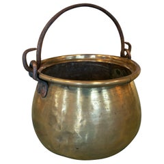 Spanische Bronzekasserolle mit Eisengriff aus den 1930er Jahren