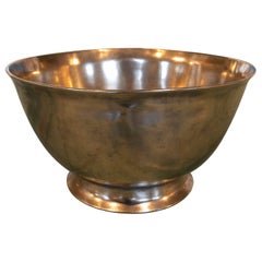 Vase simple en bronze Indu des années 1930