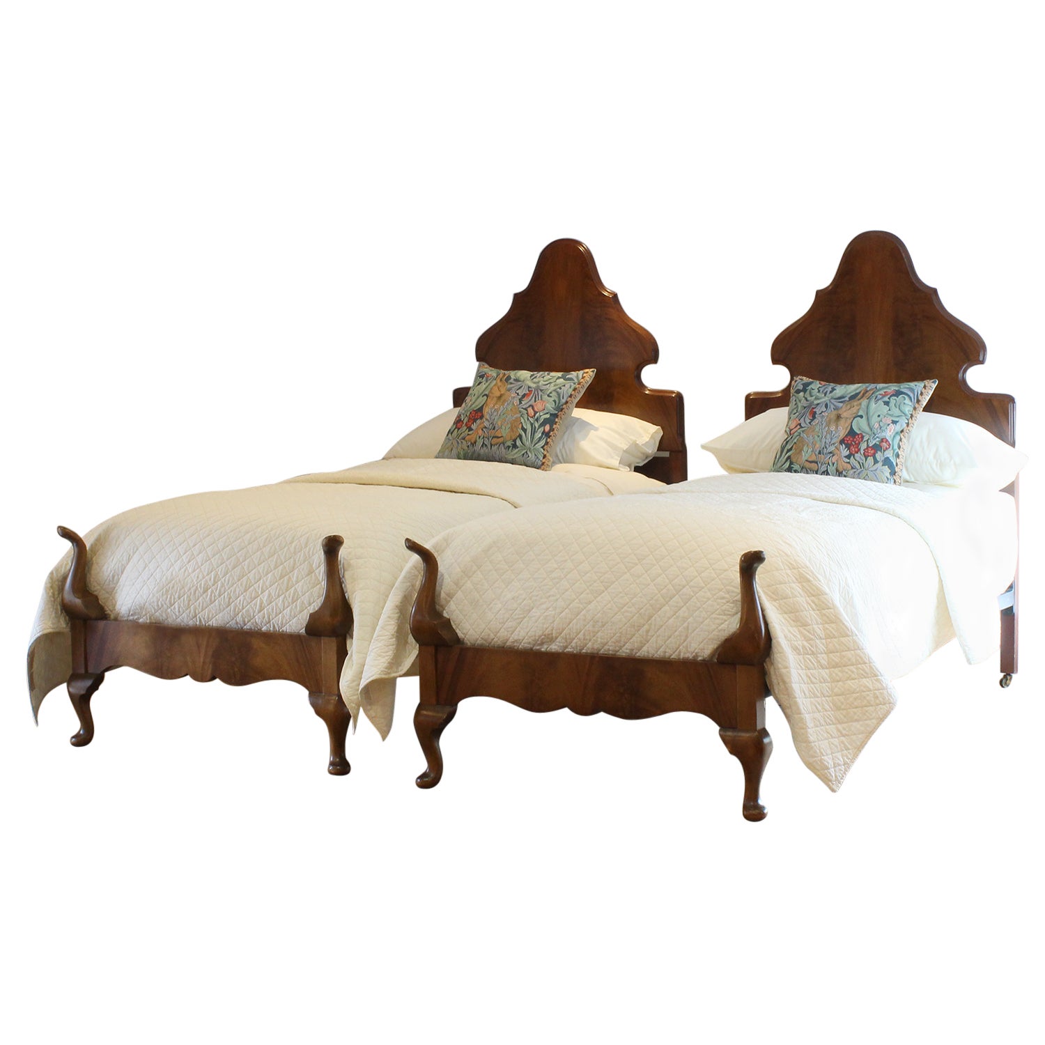 Pair of Queen Anne Style Antique Beds WP43