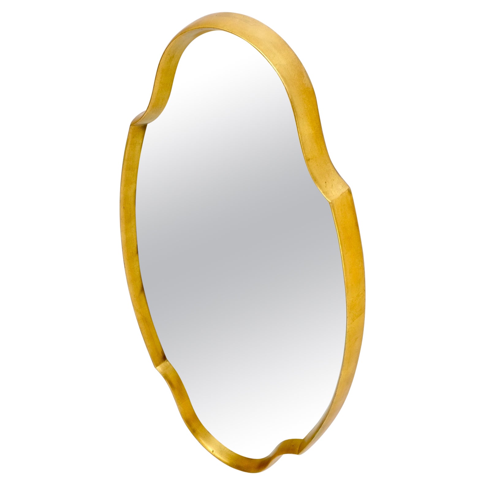 Espejo de pared dorado con marco de madera en forma de escudo Hollywood Regency Mid Century Mint