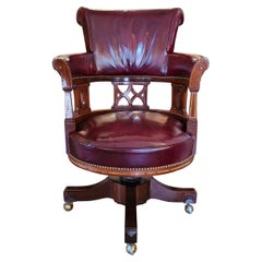 20C Burgundy Executive Swivel Chair