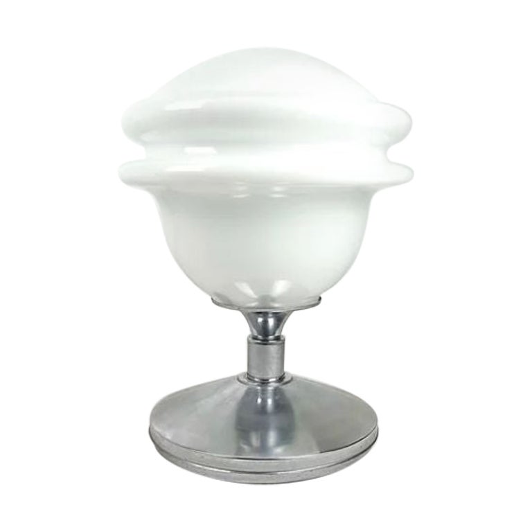 Italian Table Lamp in Opaline Glass Shade For Sale