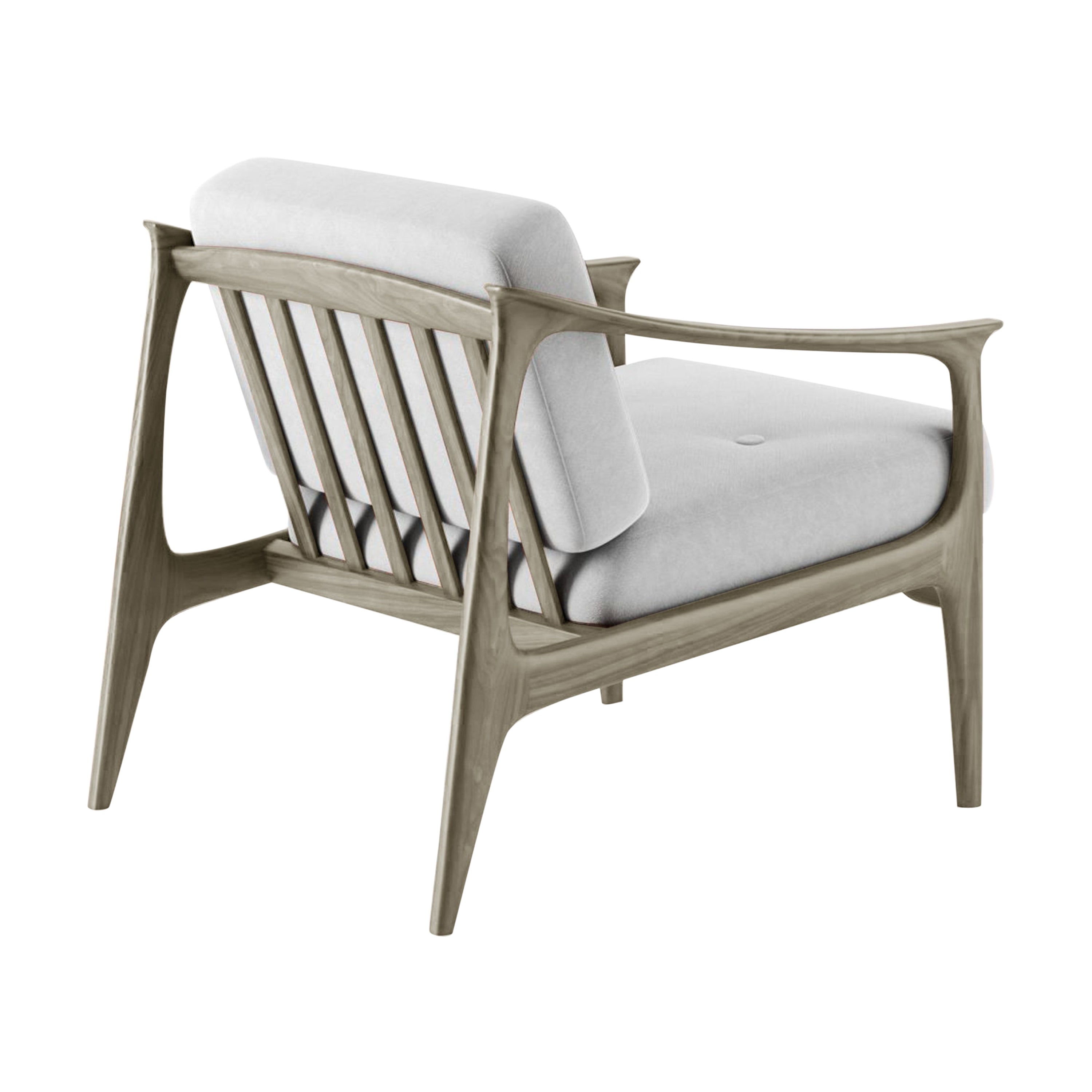 Quiete Sessel aus Massivholz, Nussbaumholz handgefertigt, naturgrau lackiert, zeitgenössisch im Angebot