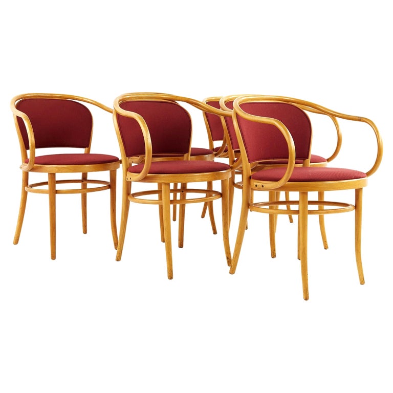 Le Corbusier for Thonet Mid Century Bentwood Dining Chairs, Set of 6 For  Sale at 1stDibs