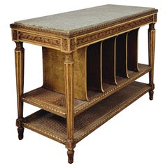 19ème siècle. Table d'appoint/table à musique en bois doré sculpté français avec rare marbre vert