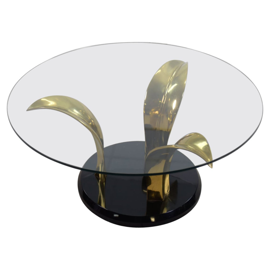 Vintage Glamour Hollywood Regency Glass & Brass Palm Leaf Cocktail Coffee Table For Sale