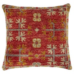 Modern Decorative Pimento Throw Pillow