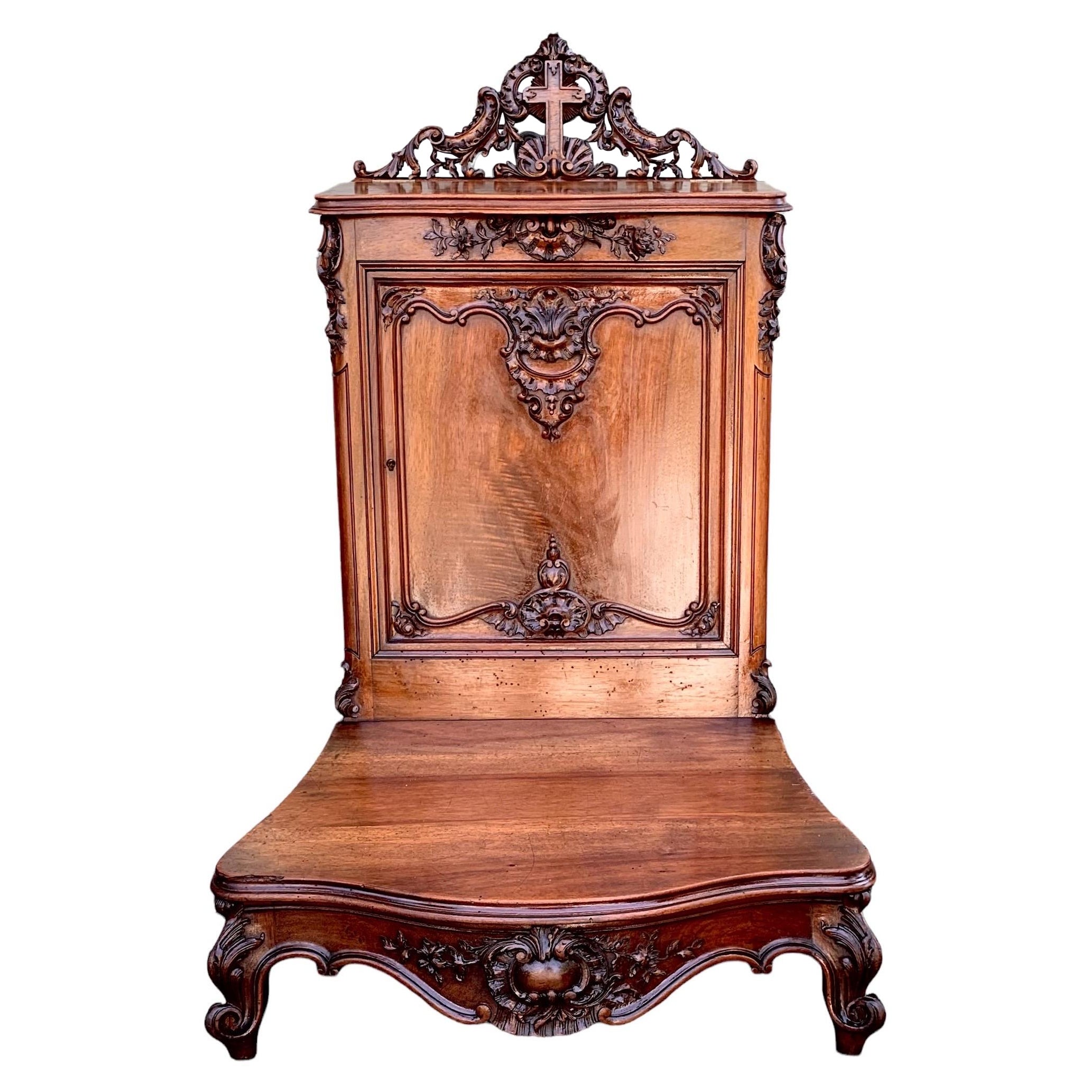 Antique French Provincial Carved Walnut Louie XV Style Prie-Dieu