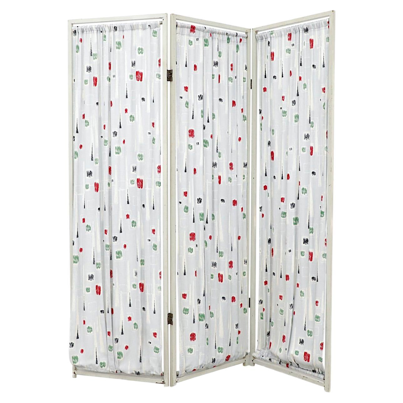 Mid-Century Light Gray Privacy Screen or Room Divider with 50's Printed Fabric For Sale