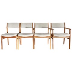 Ensemble de 4 chaises danoises modernes du milieu du siècle en teck et boucl, années 1960