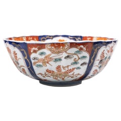 Antique 19th Century Japanese Imari Scalloped Bowl Centerpiece