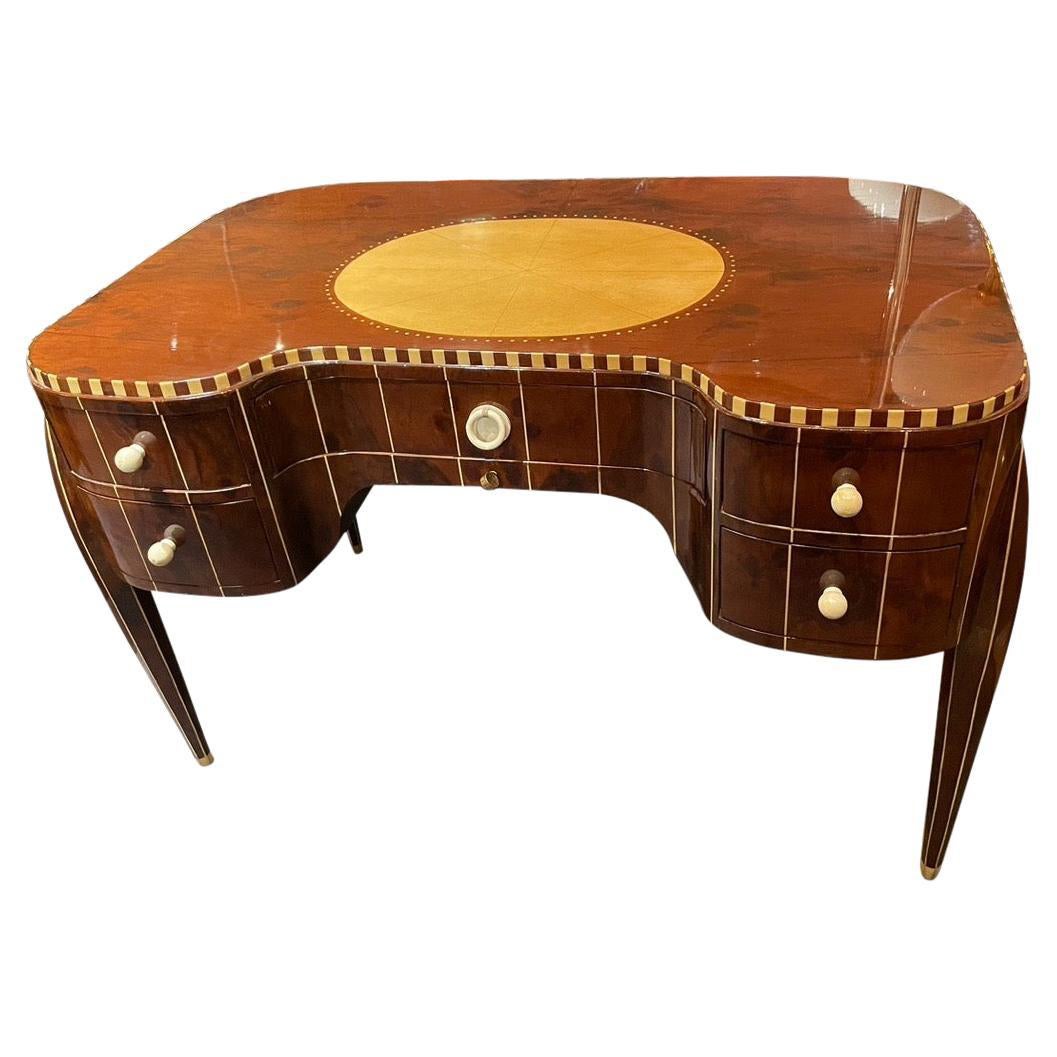 Table de coiffeuse ou bureau Art Déco d'après le style Ruhlmann en vente