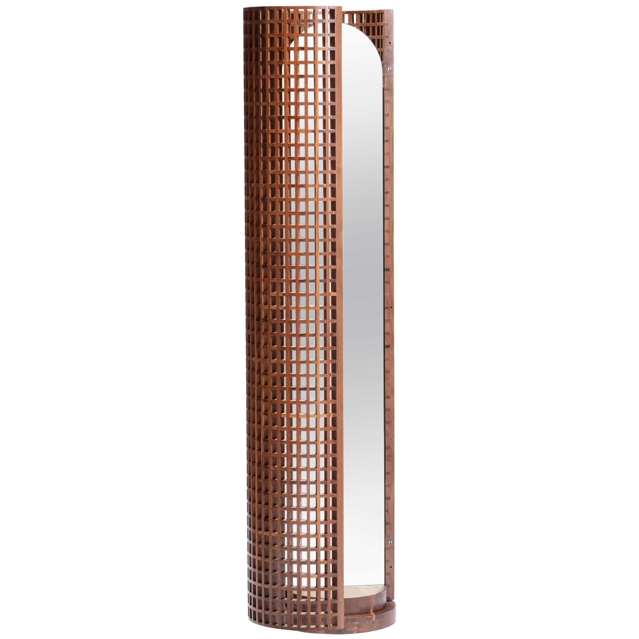 Antique and Vintage Floor Mirrors and FullLength Mirrors 1,858 For