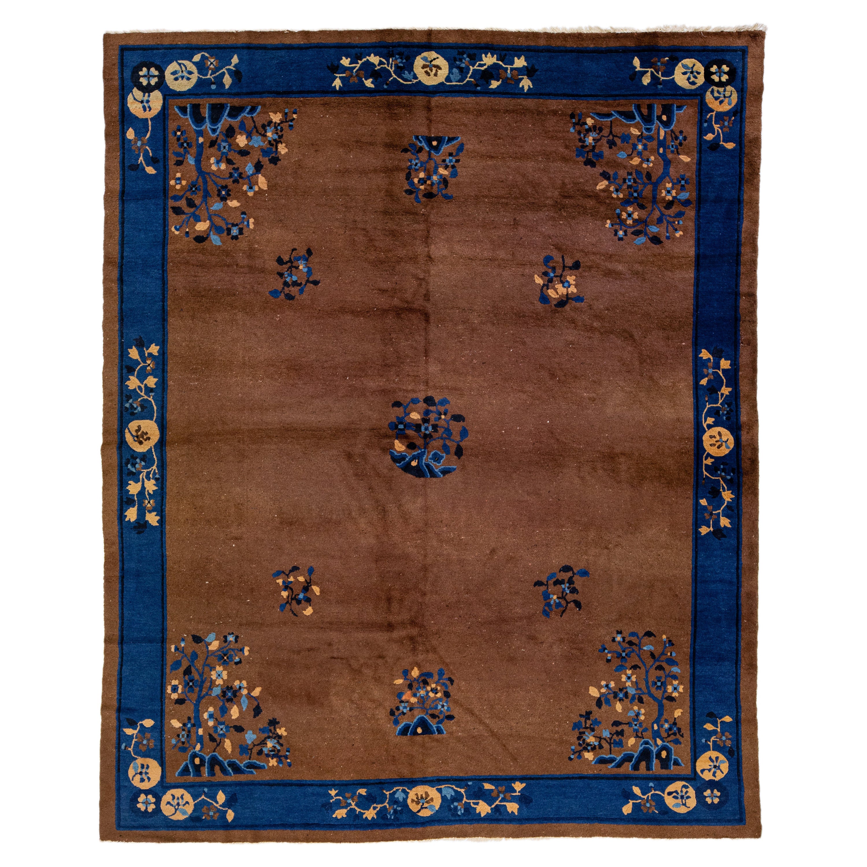 Brown Antique Floral Art Deco Handmade Designed Chinese Wool Rug im Angebot