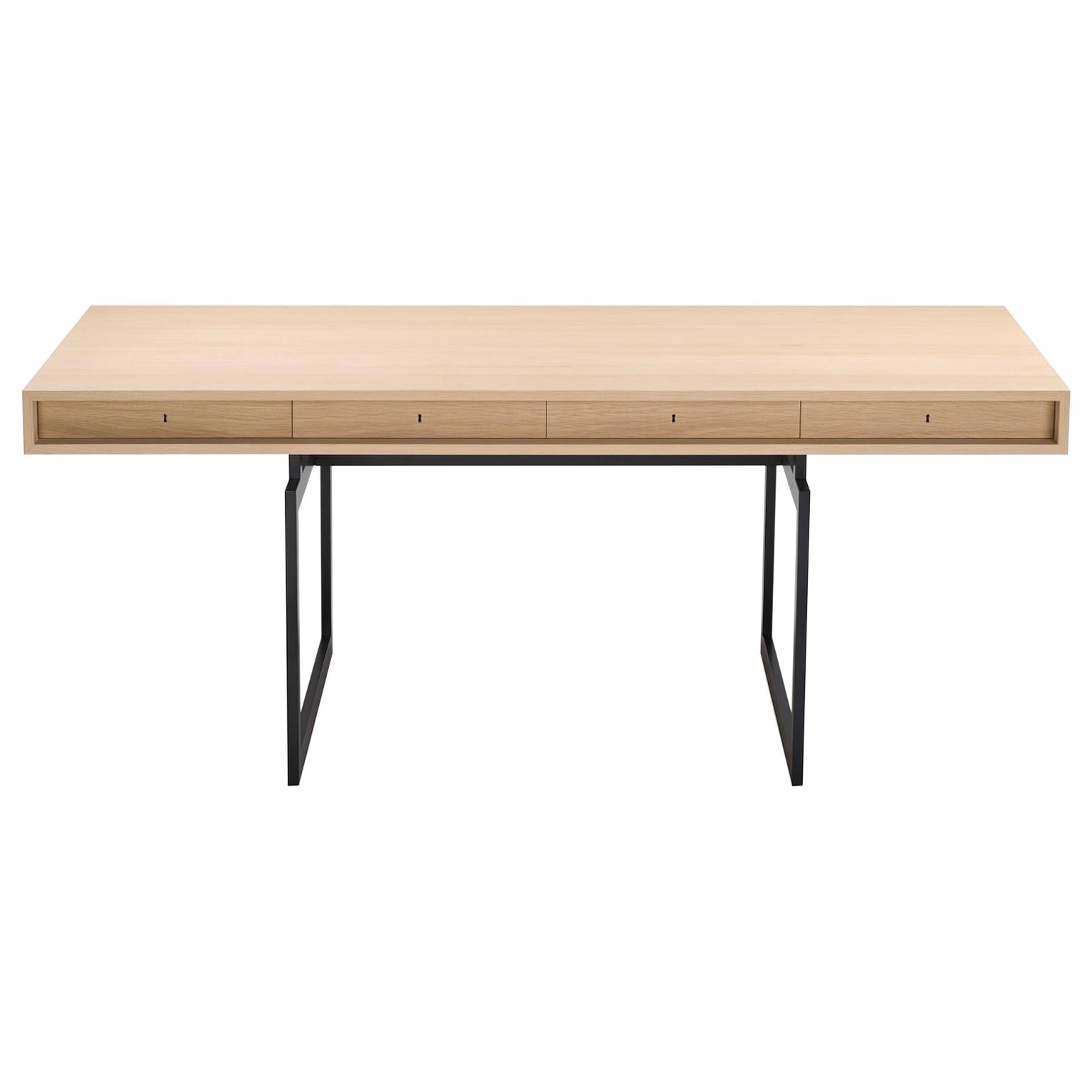 Table de bureau Bodil Kjær, bois et acier par Karakter