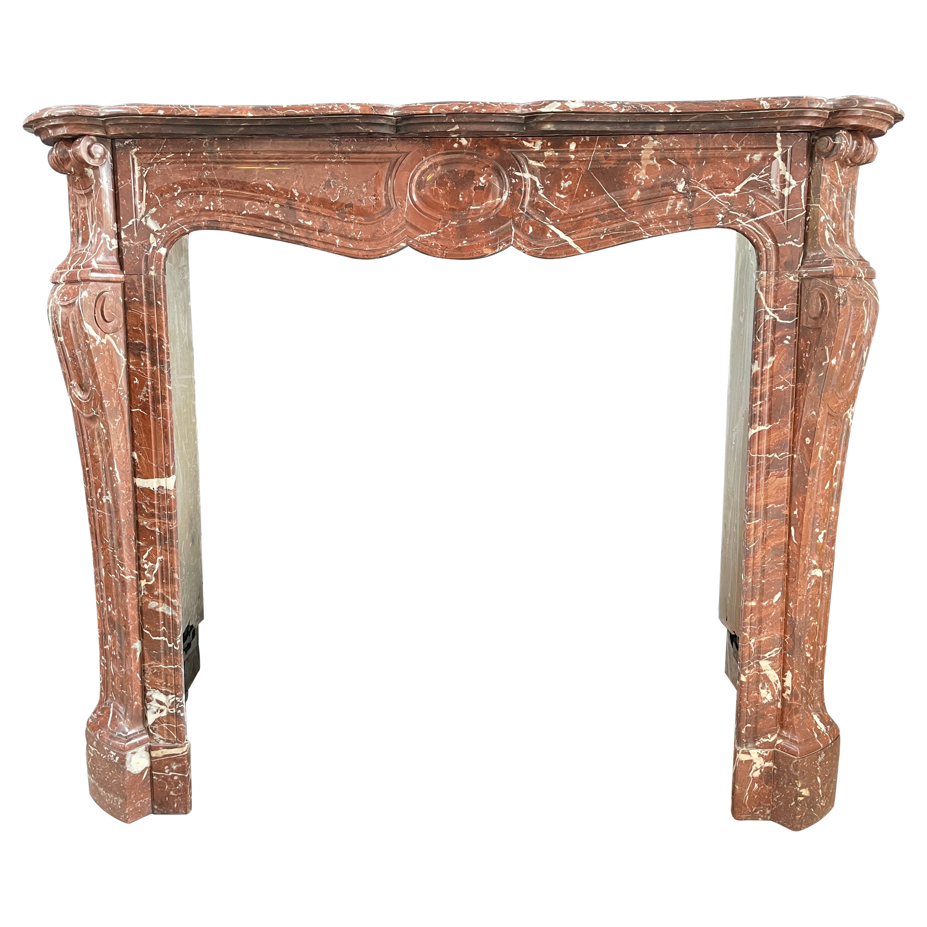 Magnifique cheminée circulaire ancienne en marbre rouge Rossa Levanto en vente