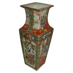 Vase chinois à roses célèbres