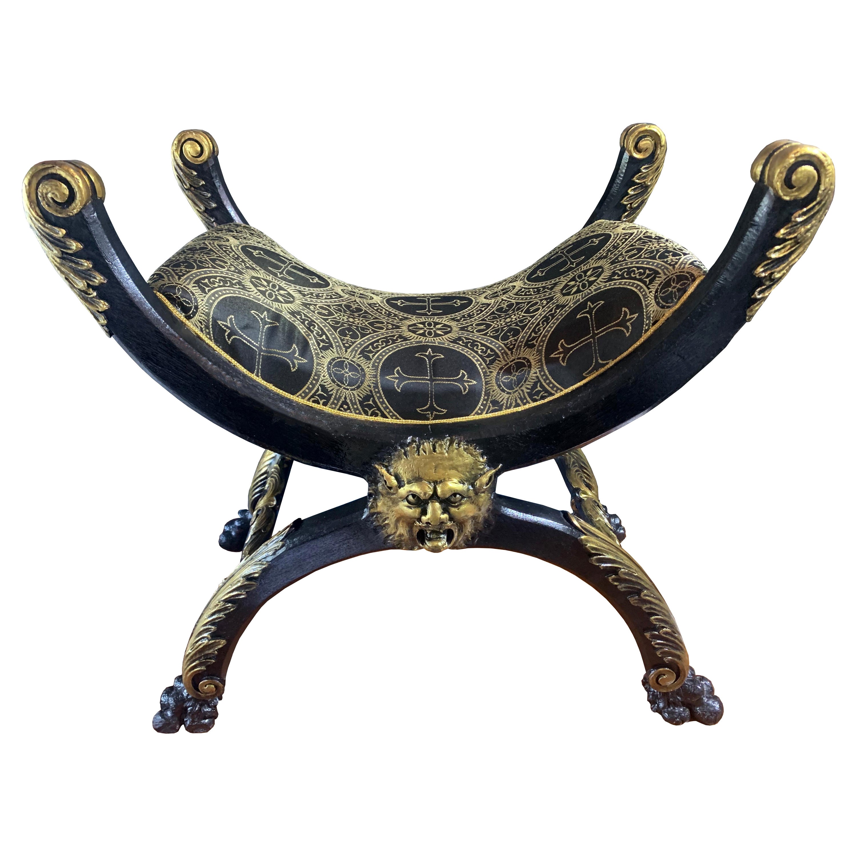 Chaise gothique X restaurée en vente