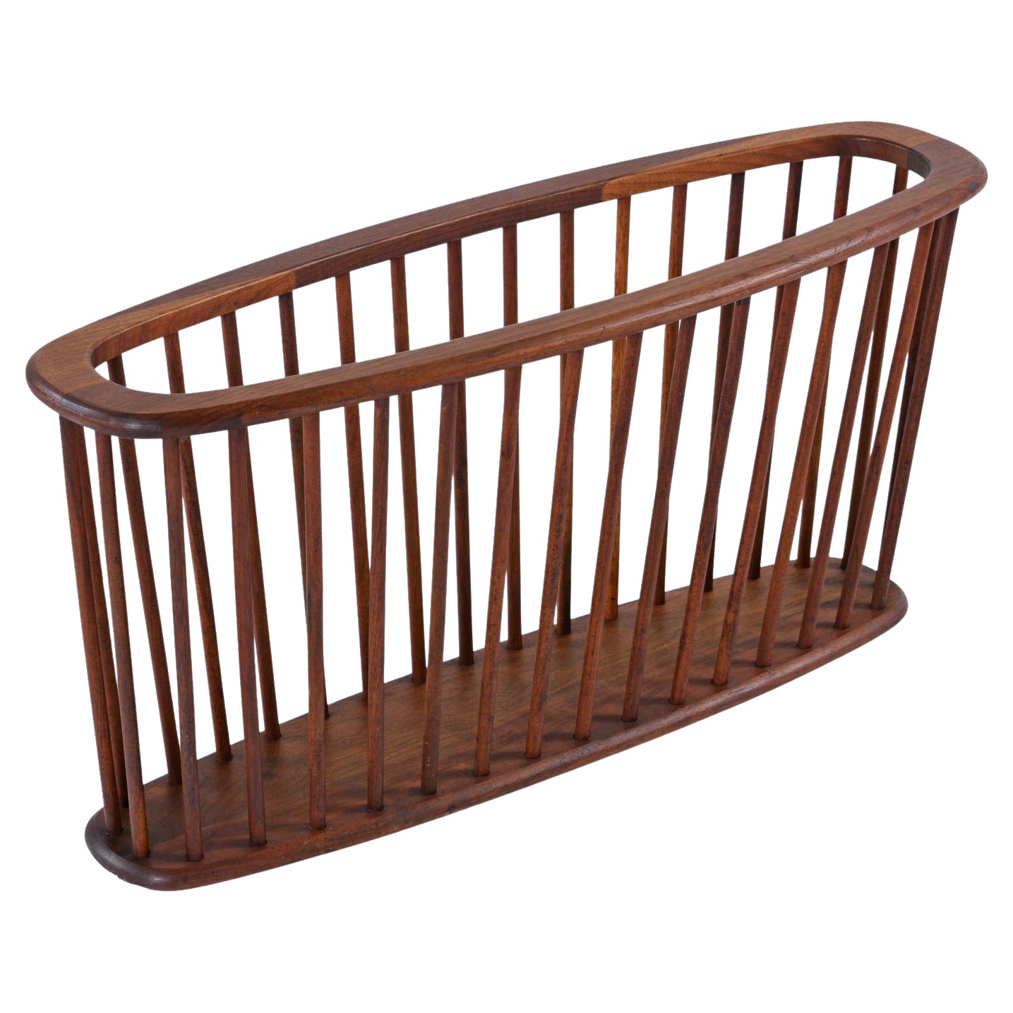 Giant Magazine Rack von Arthur Umanoff aus Nussbaumholz im Angebot