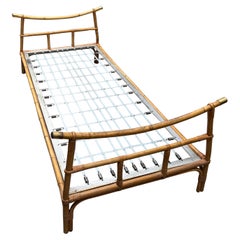 Japanese Style Daybed in Bamboo