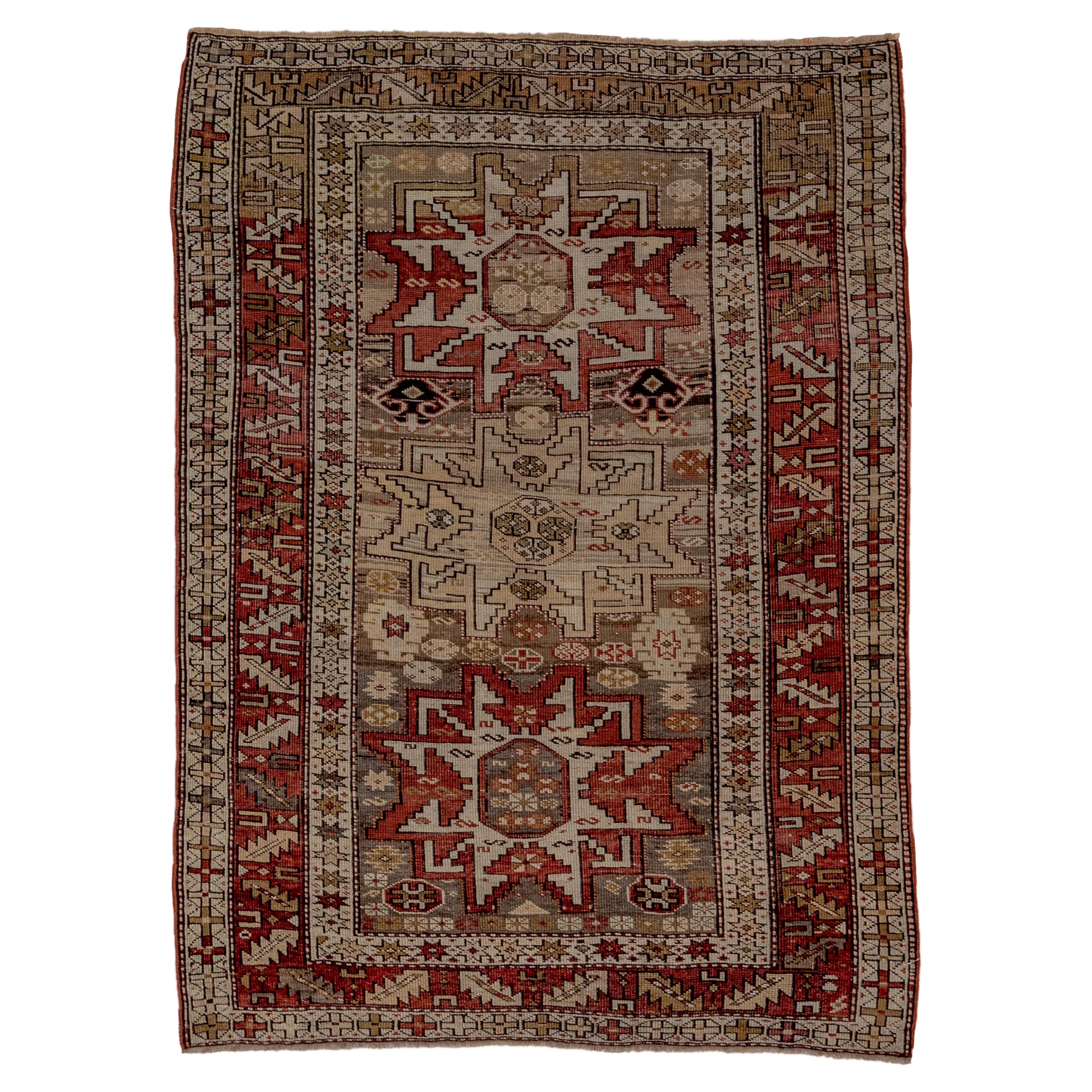 Magnifique tapis Shirvan caucasien ancien, champ multicolore, vers les années 1910
