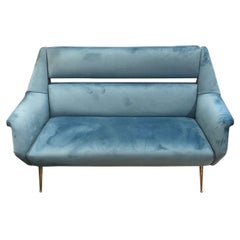 Amazing, Gigi Radice Mid-Century Modern Italian Velvet Sofa for Minotti, 1950s
