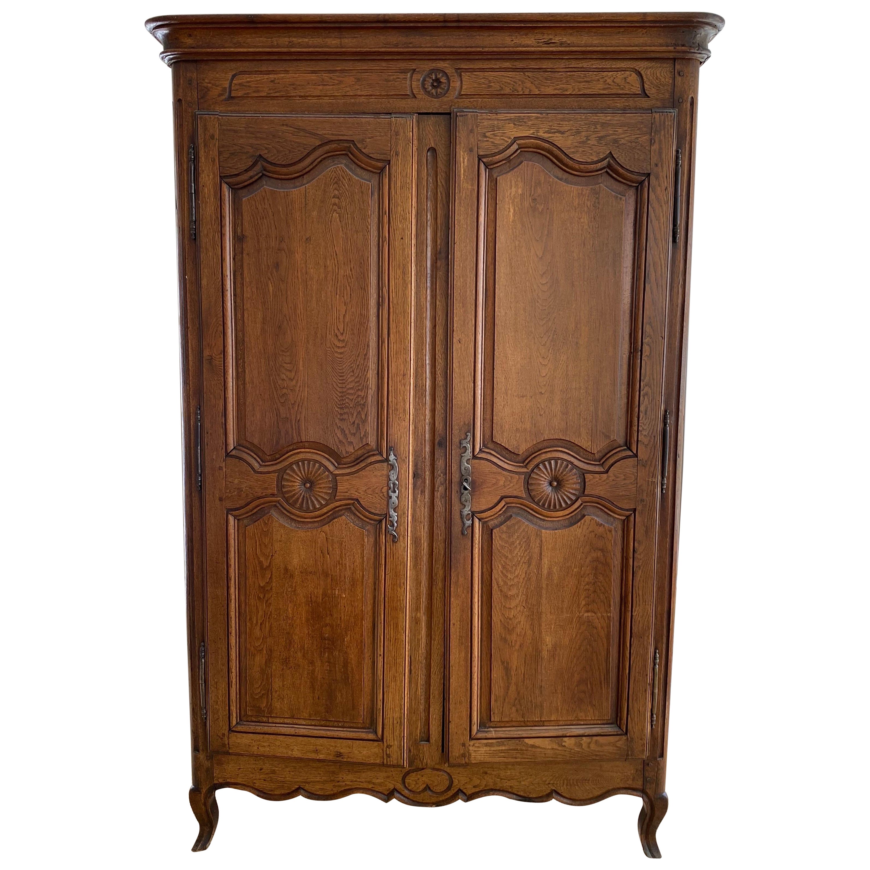 19th C. French Provincial Oak Armoire For Sale