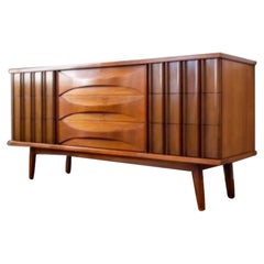 Vintage Mid-Century Modern 9 Drawer Dresser Cabinet Storage 
