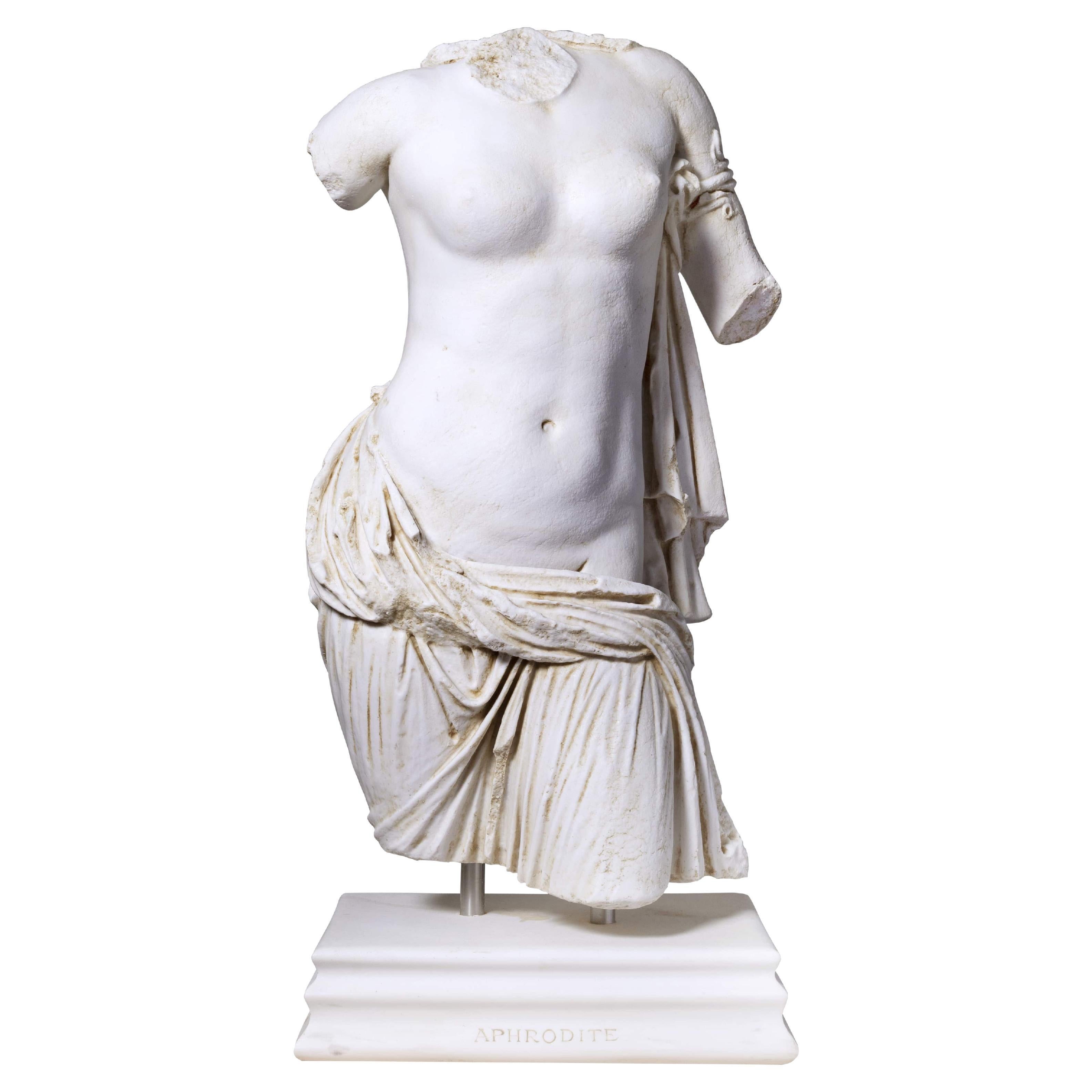 Statue de torse Aphrodite du Musée d'Éphèse en marbre comprimé en poudre