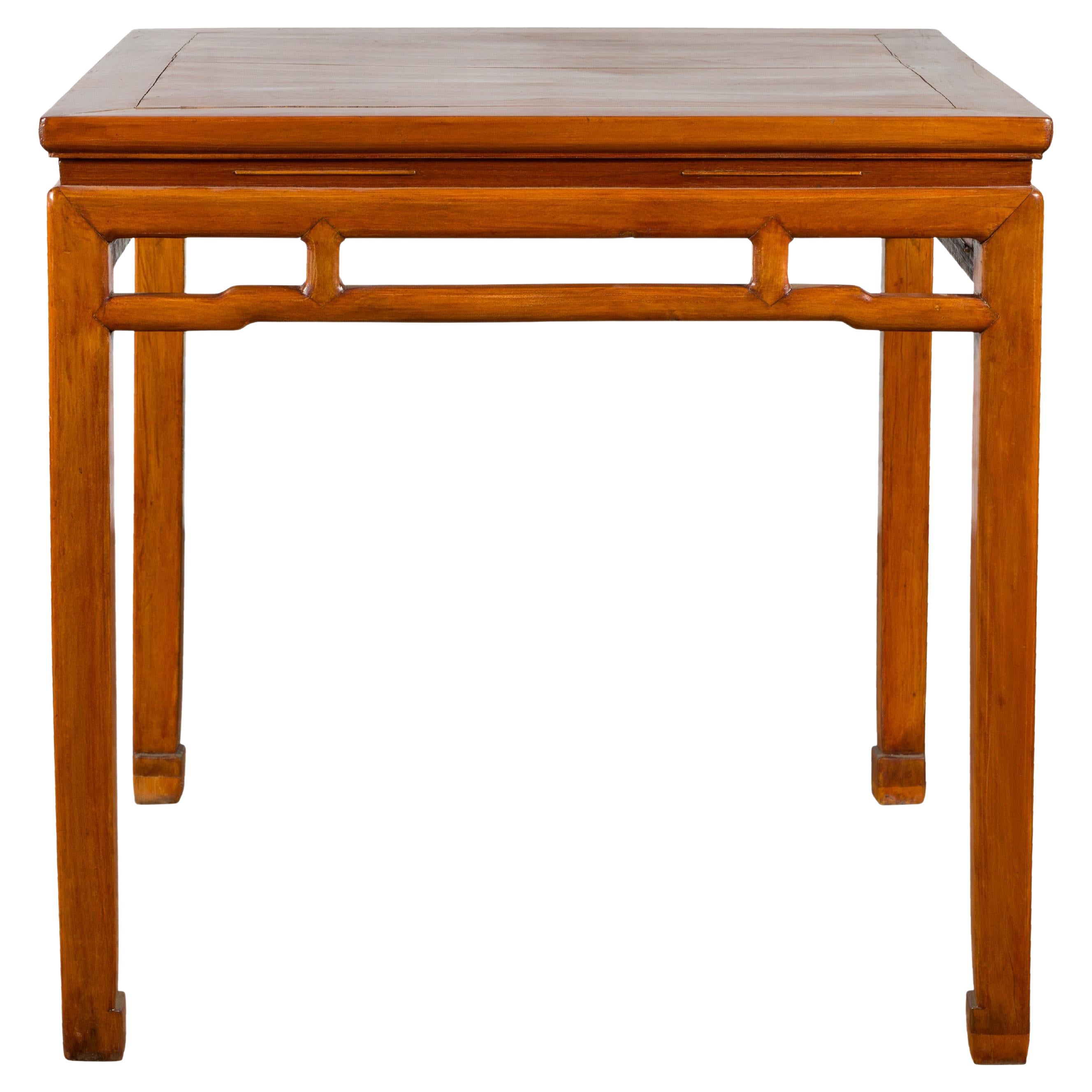 Qing Dynasty 19th Century Table with Humpback Stretchers and Horse Hoof Legs